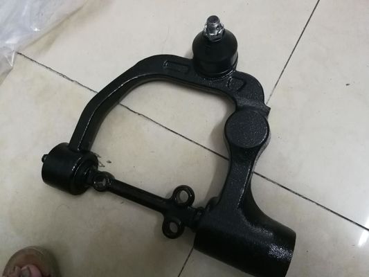 OEM স্ট্যান্ডার্ড কন্ট্রোল আর্ম 54525-VW100 54545-VX100 Nissan Urvan E25 এর জন্য