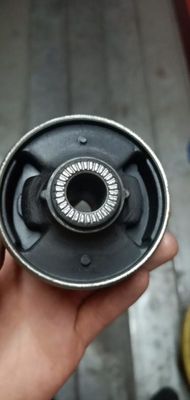 4013A426 Mitsubishi ASX এর জন্য নিয়ন্ত্রণ আর্ম বুশ আপনার ড্রাইভিং অভিজ্ঞতা উন্নত