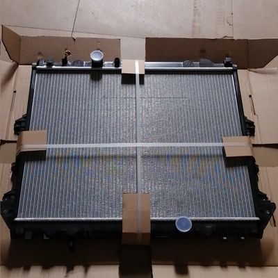 অটো কুলিং রেডিয়েটর 16400-0L120 টয়োটা হিলাক্স 2.5 D-4D পিকআপ 2004 এর জন্য সাশ্রয়ী মূল্যের