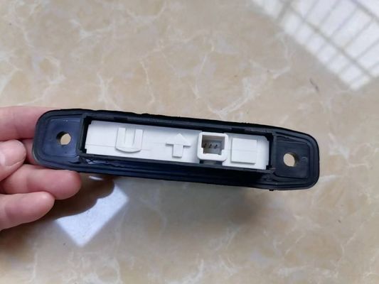 84840-28040 উইন্ডো ডোর সুইচ Assy আপনার লেক্সাস RX350 2015 জন্য নিখুঁত প্রতিস্থাপন