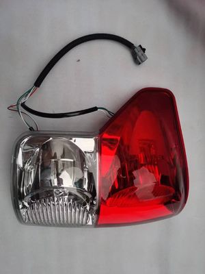 টয়োটা টুন্ড্রা 07-09 81560-0C070 2006- ভোল্টেজ 12V বছরের জন্য 12 ভোল্টের পিছনের আলো 2006- 12V