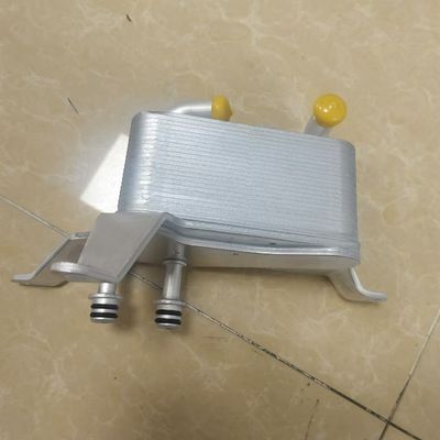 JB3Z7A095C ফোর্ড রেঞ্জার বিটি50 ওয়াইএন25 এর জন্য তেল কুলার