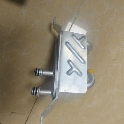 JB3Z7A095C ফোর্ড রেঞ্জার বিটি50 ওয়াইএন25 এর জন্য তেল কুলার