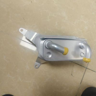 JB3Z7A095C ফোর্ড রেঞ্জার বিটি50 ওয়াইএন25 এর জন্য তেল কুলার
